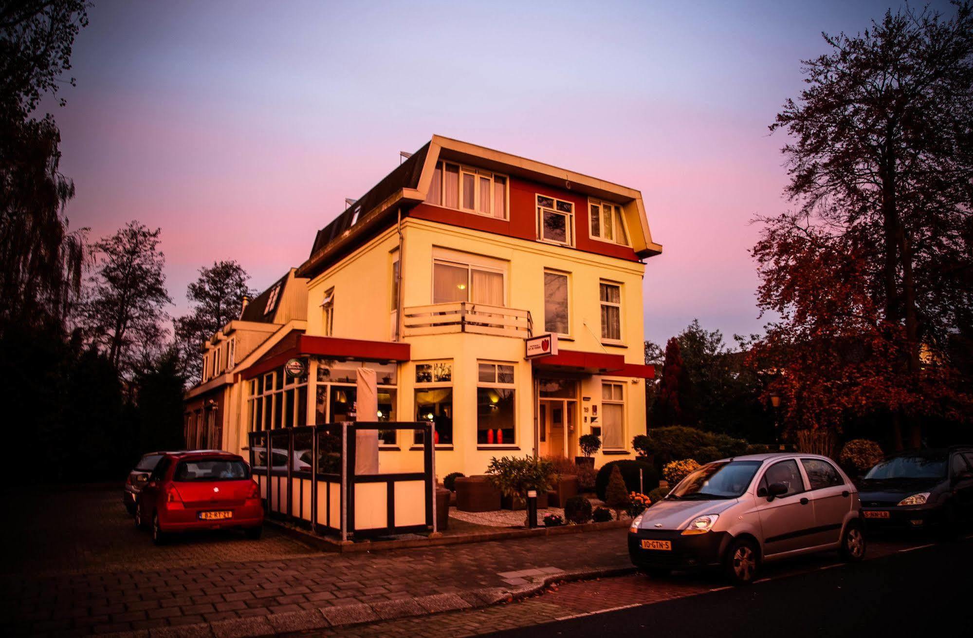 Alp De Veenen Hotel Amstelveen Exteriér fotografie